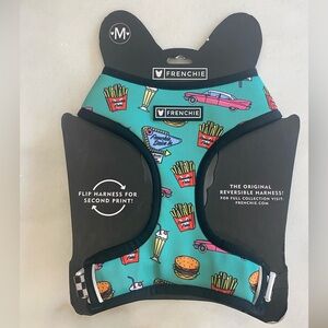 NWT Frenchie diner reversible harness size M